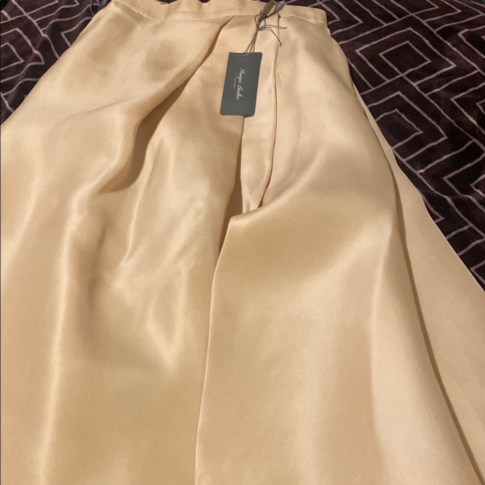 Elegant Beige Satin Skirt